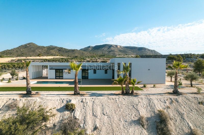 Foto d2aa3c9c-3799-4d95-a78a-e2ba84d00274. Chalet en Pinoso