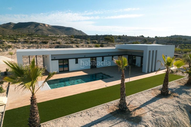 Foto 6b0a0a82-f7c6-43c1-804d-ecc567c19d49. Xalet a Pinoso