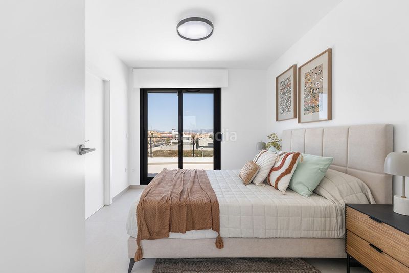 Foto d8b74372-ff32-411d-95f8-0dfe165288c4. Casa adossada amb piscina a Rafal