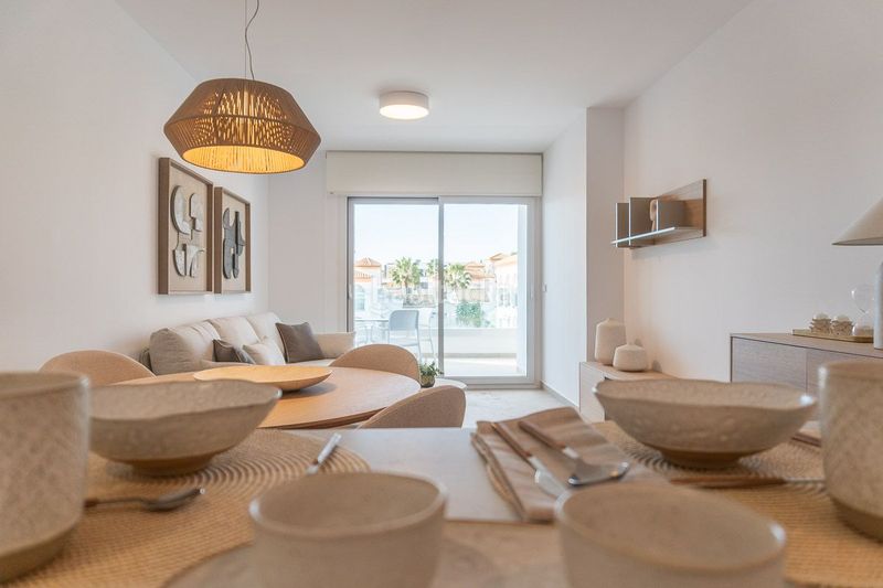 Foto ac3ab228-b640-4349-b38d-efed88ac4c29. Apartamento en Playa Flamenca Orihuela