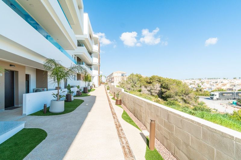 Foto bb3aef59-5d38-4f82-855e-a21c2acbbf20. Apartamento en Playa Flamenca Orihuela