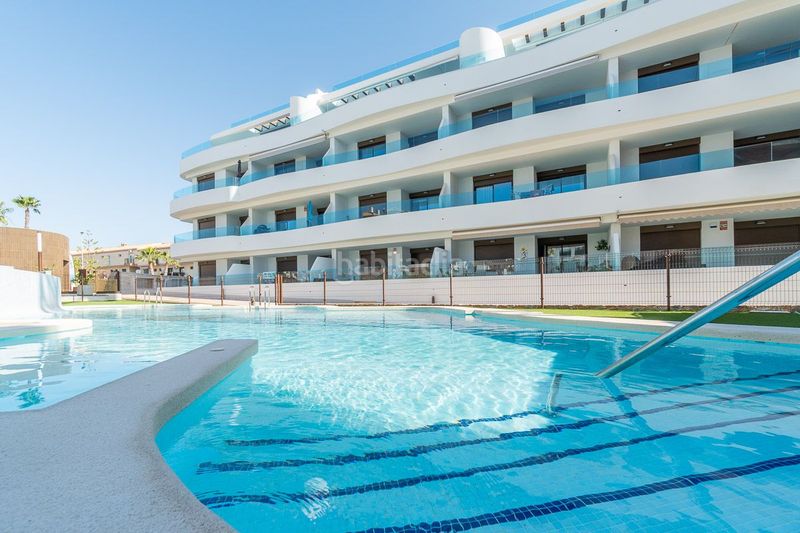 Foto efb4e875-7d63-42ae-b733-c83a650cf718. Apartamento en Playa Flamenca Orihuela