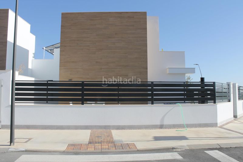 Foto de122ed7-d0b7-47b0-a5ed-a21d2f7a542b. Chalet en Roldán Torre - Pacheco