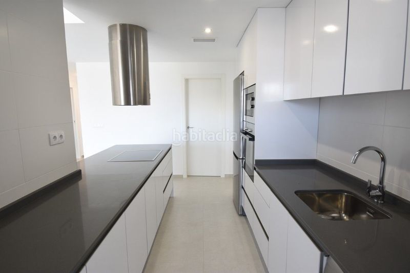 Foto ea3cbd42-7f0d-4cdf-ae38-71bb566d1f65. Dachwohnung in calle verdi in San Miguel de Salinas