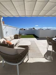 Haus in Pilar de la Horadada Ciudad