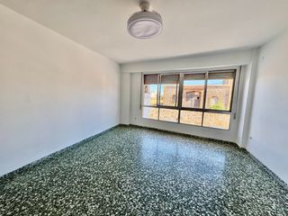 Etagenwohnung in Carrer sant antoni 198. Piso recién reformado en torreblanca