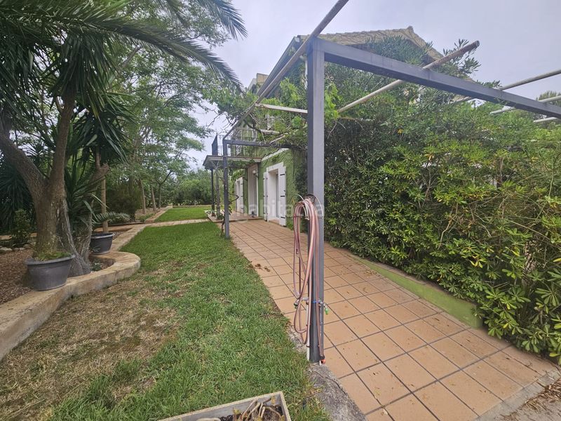 Foto d1aa3b7c-ecb4-4284-881c-6127eef8e11b. Masia a Santa Oliva