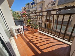 Etagenwohnung in Barri de Mar. Piso en primera planta en el barrio del mar - vilanova i la gelt
