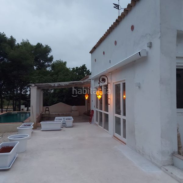 Foto 4514e5a9-c69e-48fb-aee9-a14d5792125e. Casa amb aparcament a Nord Vilanova i la Geltrú