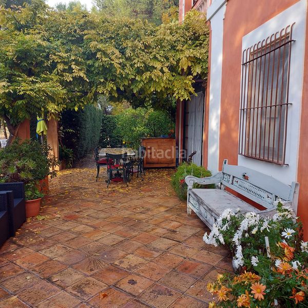 Foto d9330383-835f-4a3d-a442-2f0873aca336. Casa amb aparcament a Nord Vilanova i la Geltrú