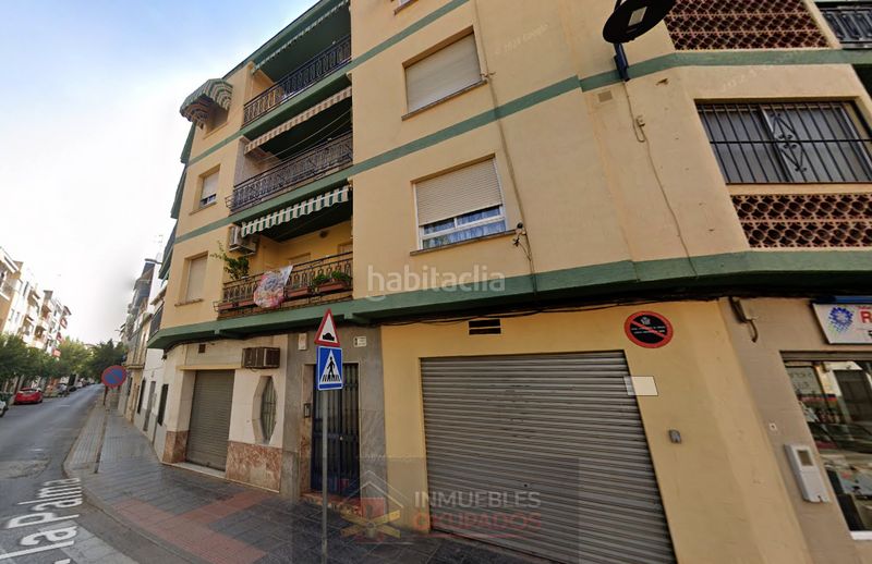 Foto adbdfd48-5fc7-4863-80f0-761c7f066ee6. Pis a Andújar