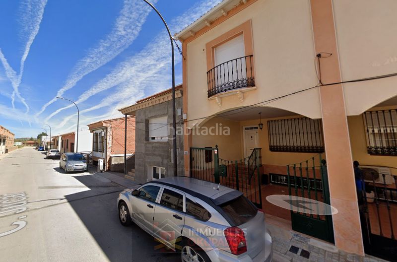 Foto f8388527-0bc9-4d94-ac79-8a1c90310f6d. Casa a Torrenueva