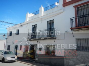 Foto 0b2cfdf2-96f6-4490-bc99-78ef7428e454. Casa  en Marchena