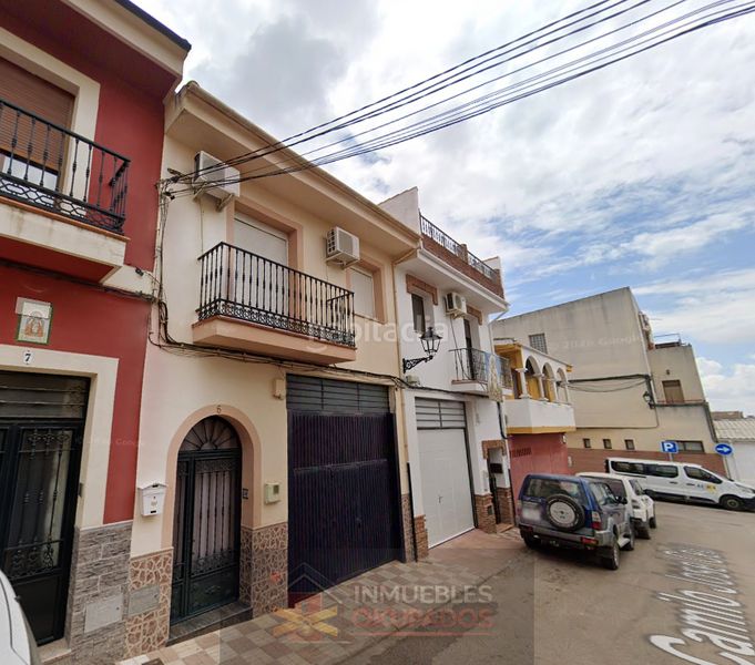 Foto 6b72e1a0-809f-4945-9a4f-1491f1599140. Casa amb aparcament a Navas de San Juan