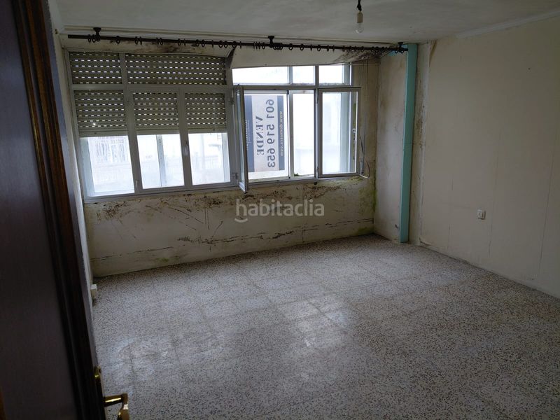 Foto 3f749479-f65c-4876-816f-7f4288789336. Casa adossada a avenida erbecedo 43 a Coristanco