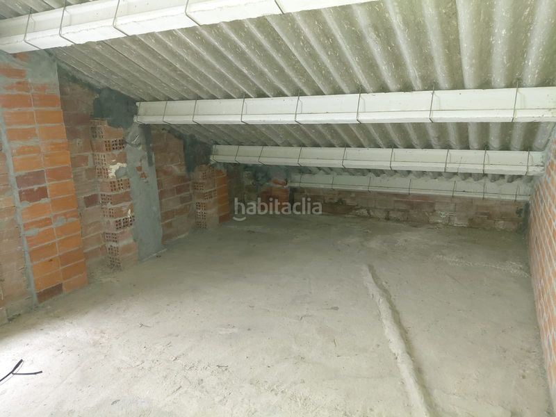 Foto cf3c0a29-cf89-4b29-a844-c9f90666f3e6. Casa adossada a avenida erbecedo 43 a Coristanco