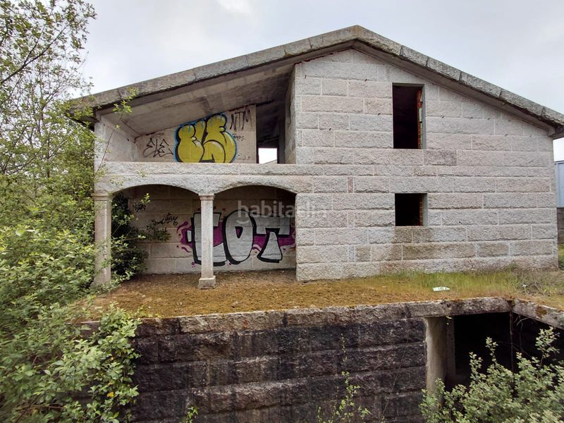 Foto d4fea69d-6df8-4fd1-978d-202c4ee6b615. Xalet a dp-2904 82 a Coristanco