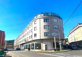 Car parking in Rúa víctor velasco 15. Garaje en carral