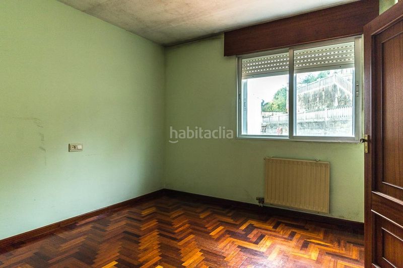 Foto b64877fb-dda5-4da8-80cd-7ffe65711492. Pis amb aparcament a San Salvador - Caeira Poio