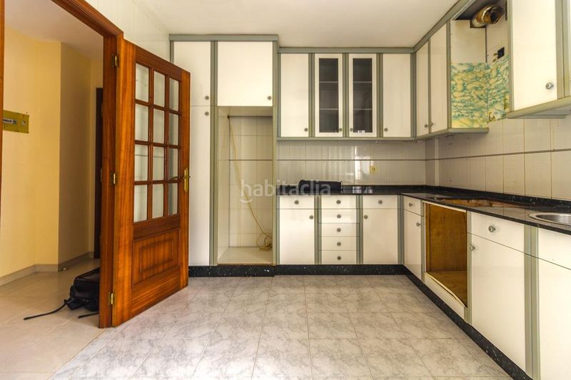 Foto c41c8b55-cbf5-4bb4-96e6-dbe51bf1de80. Pis amb aparcament a San Salvador - Caeira Poio