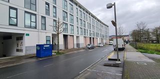 Geschäftsraum  Calle rueiro. Local comercial en ames