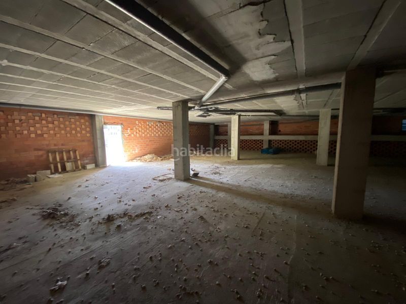 Foto b8ba7904-c9ca-483d-b727-fb23ce910c37. Local comercial a Cañiza (A)