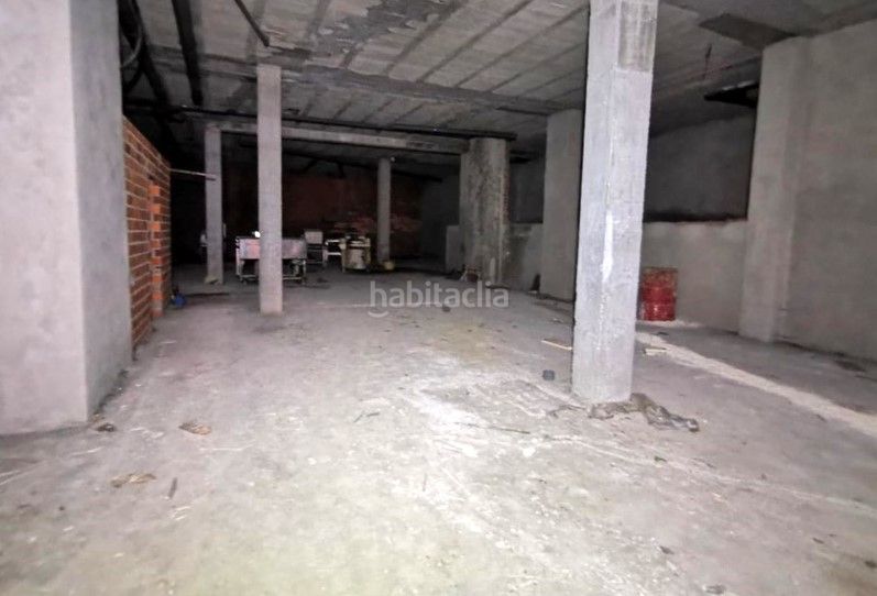 Foto 733171c8-46a3-4ccd-8e17-845af2ea082f. Local comercial a Cañiza (A)