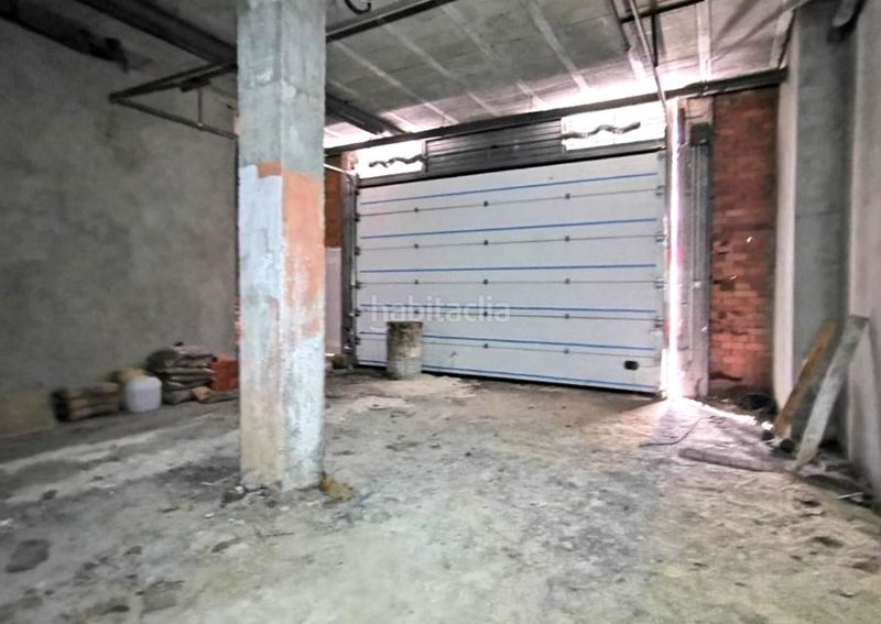 Foto a4e1f211-6eeb-464a-8567-3cd2d4ae035c. Local comercial a Cañiza (A)