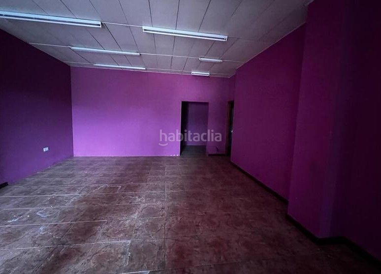 Foto ed9a5d52-d7a5-40a2-84f9-340093149b7f. Local comercial a Mondariz