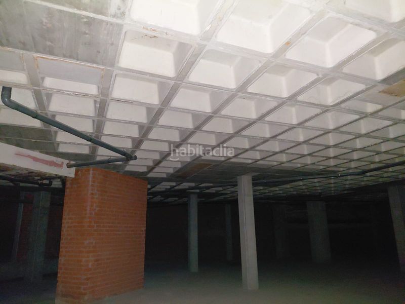 Foto 2852e6f5-ed90-4df9-bfdc-e15adf59e650. Local comercial  en Cee