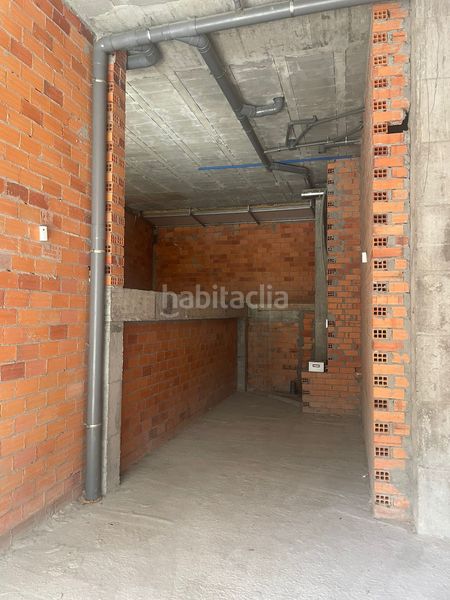 Foto da666c2f-1a94-4d85-aba5-12a0d5b71674. Local comercial a Lalín