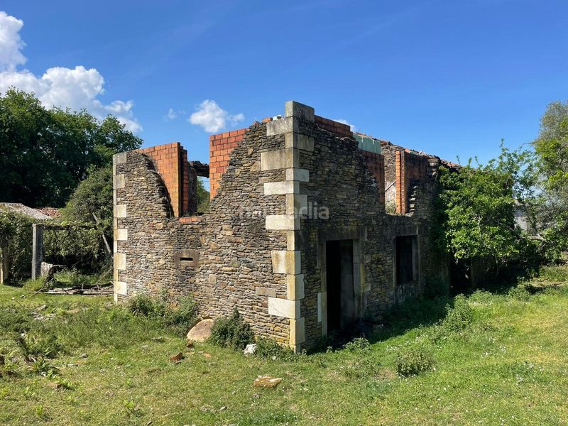 Foto 9f4c88e4-1481-4b5a-8757-750316d46ea7. Masia a Lalín