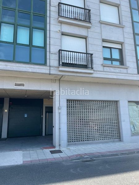 Foto 718b3e0f-aff8-4fb0-9473-3be7de2679c6. Local comercial a Silleda
