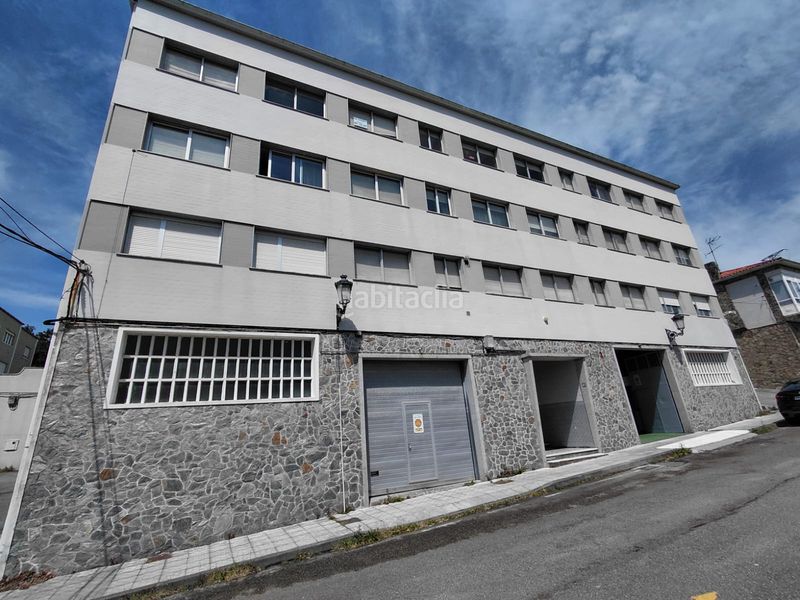 Foto 57e926cf-1e94-41ef-927d-8d6097626f44. Pis a Pobra do Caramiñal (A)