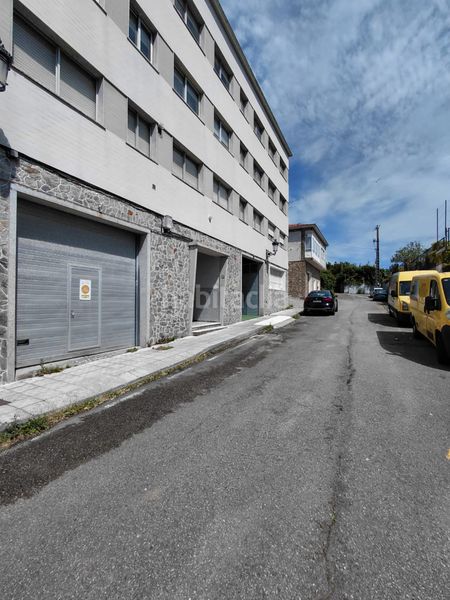 Foto 85754706-f14c-4e9b-9223-7c0a84fc0d2c. Pis a Pobra do Caramiñal (A)