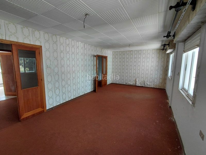 Foto fe178775-a416-4ee8-96df-caa48bab665c. Pis a Pobra do Caramiñal (A)