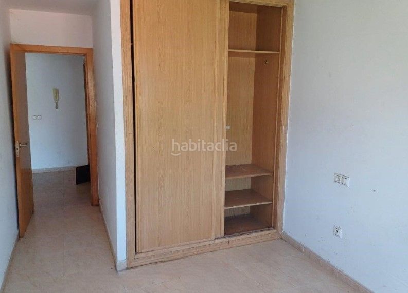 Foto 8fc79032-cfa8-4cb5-8d3f-5f9eb3c253e7. Pis a urbanización escarabote 59 a Boiro
