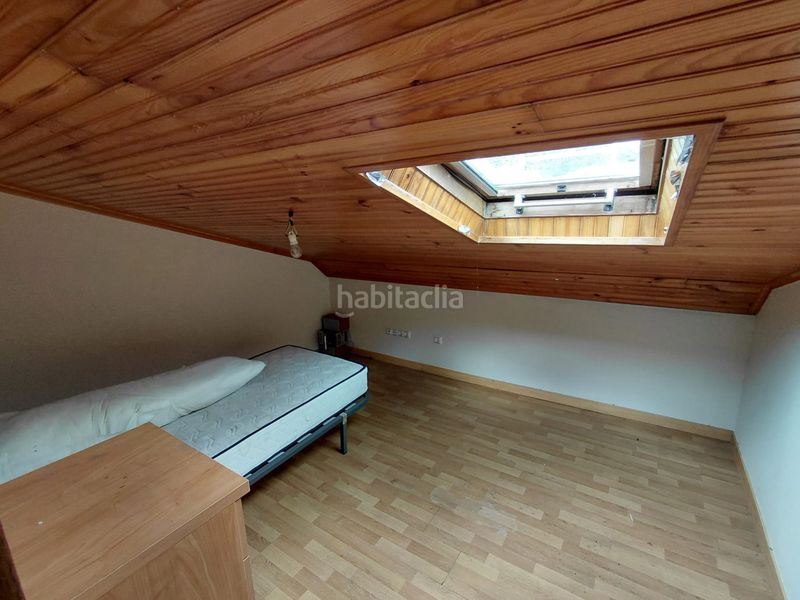 Foto d7ab250e-b1d4-4d3c-93d1-96dbb2109e01. Pis a urbanización escarabote 59 a Boiro