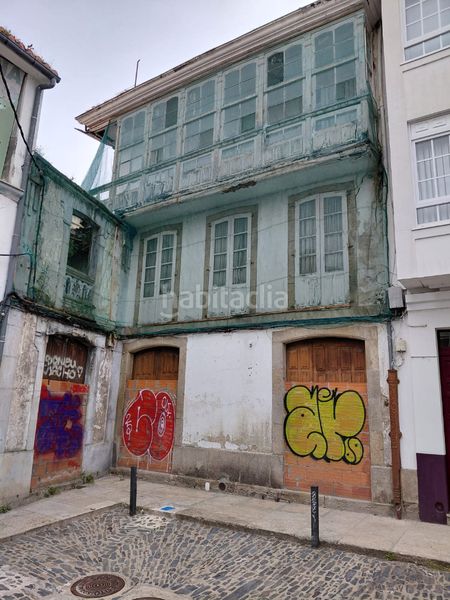 Foto 8da4d572-15b0-4930-a04c-6512469203be. Casa adossada a Betanzos