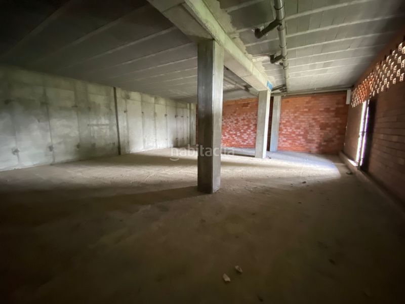 Foto 56873ab9-c368-42a7-ad12-863b01c3ff90. Local comercial a Lavadores Vigo