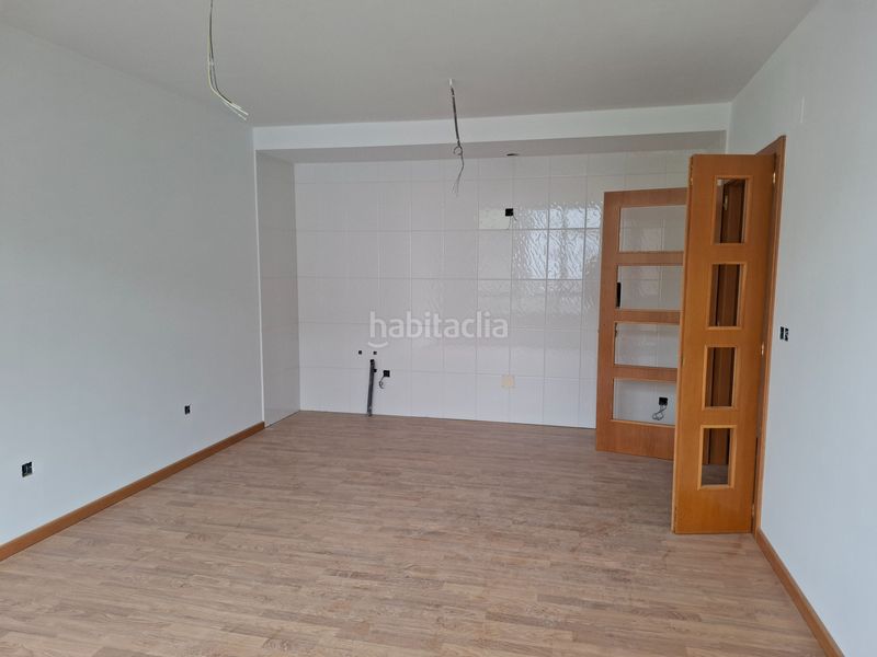 Foto d92e4e2e-8565-4057-859c-d9c1d0356b6c. Piso en rúa rosalía de castro 3d piso a estrenar en o vicedo en Vicedo (O)