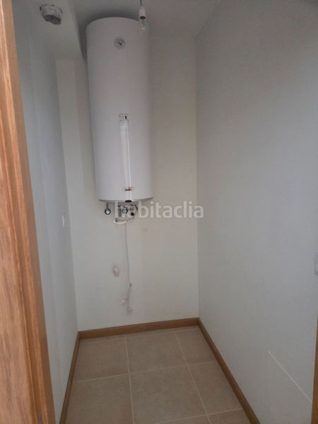Foto ffb44a3d-1dbd-4303-9754-aa86519452db. Pis amb aparcament a Barreiros