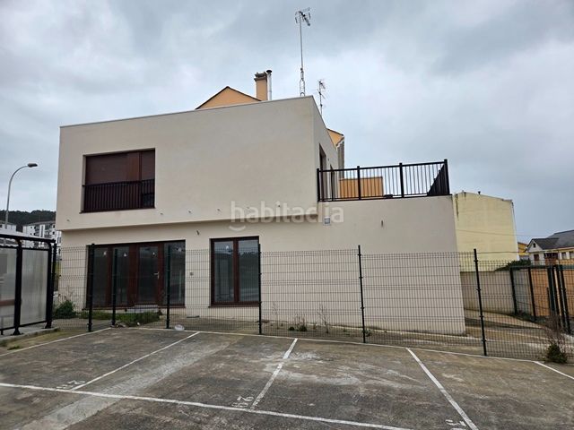 Foto 73f1ab28-6f6a-4862-8def-0802481009ff. Chalet  con terraza en Barreiros