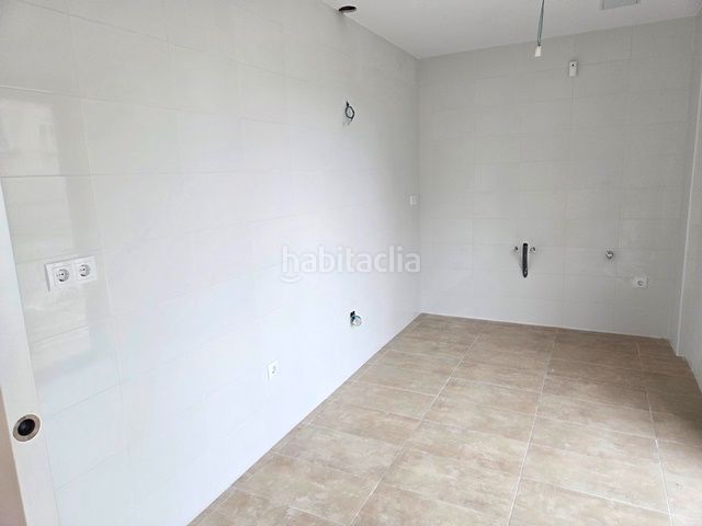 Foto a3d8ded0-e173-4204-bf3d-5cf5dc8e893f. Chalet  con terraza en Barreiros