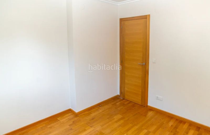 Foto 073bc573-c14c-47f2-9b8e-cfacacf6c1e1. Pis a Sarria