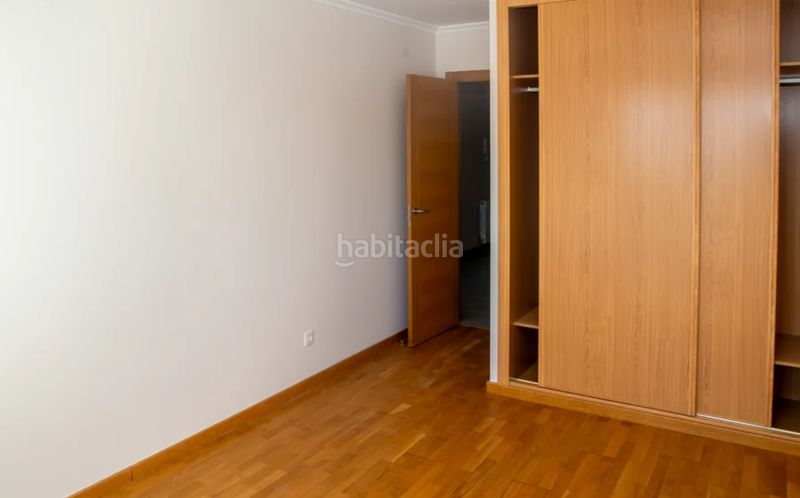 Foto 9c4f8835-5fa5-4536-b438-1ed2bdbffc4b. Pis a Sarria