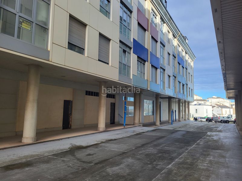 Foto e7595d94-3474-42df-85e4-a9086c401fab. Local comercial a Cervo