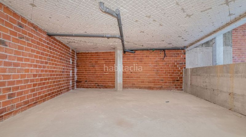 Foto c6ba810e-61a9-4a22-9c76-02f582680eb7. Local comercial a Paradai Lugo