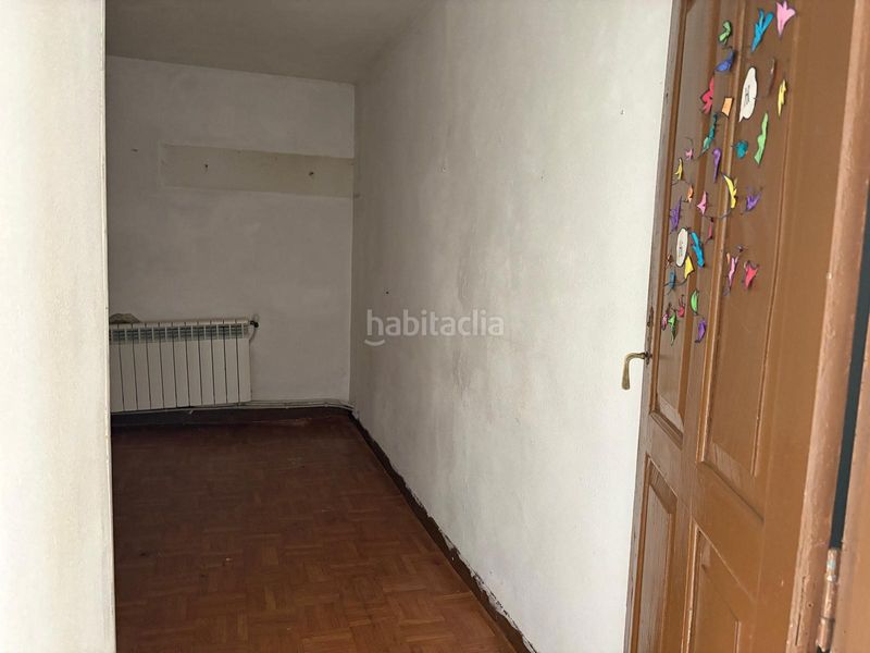 Foto 462cf07e-d194-4c12-a585-b4bd10242a5e. Casa adossada a Baños de Molgas