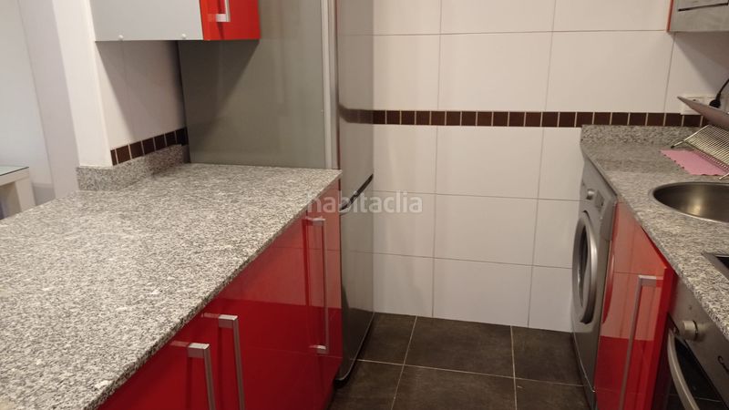 Foto 3b2d4b85-8f54-412d-aaf0-25148e1d7624. Pis a avenida asturias 17 a Foz